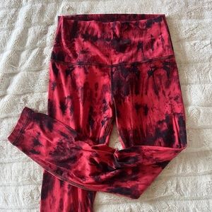Lululemon Red and Black Align Size 6